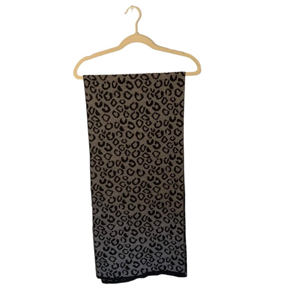 Calvin Klein Reversible Cheetah Scarf